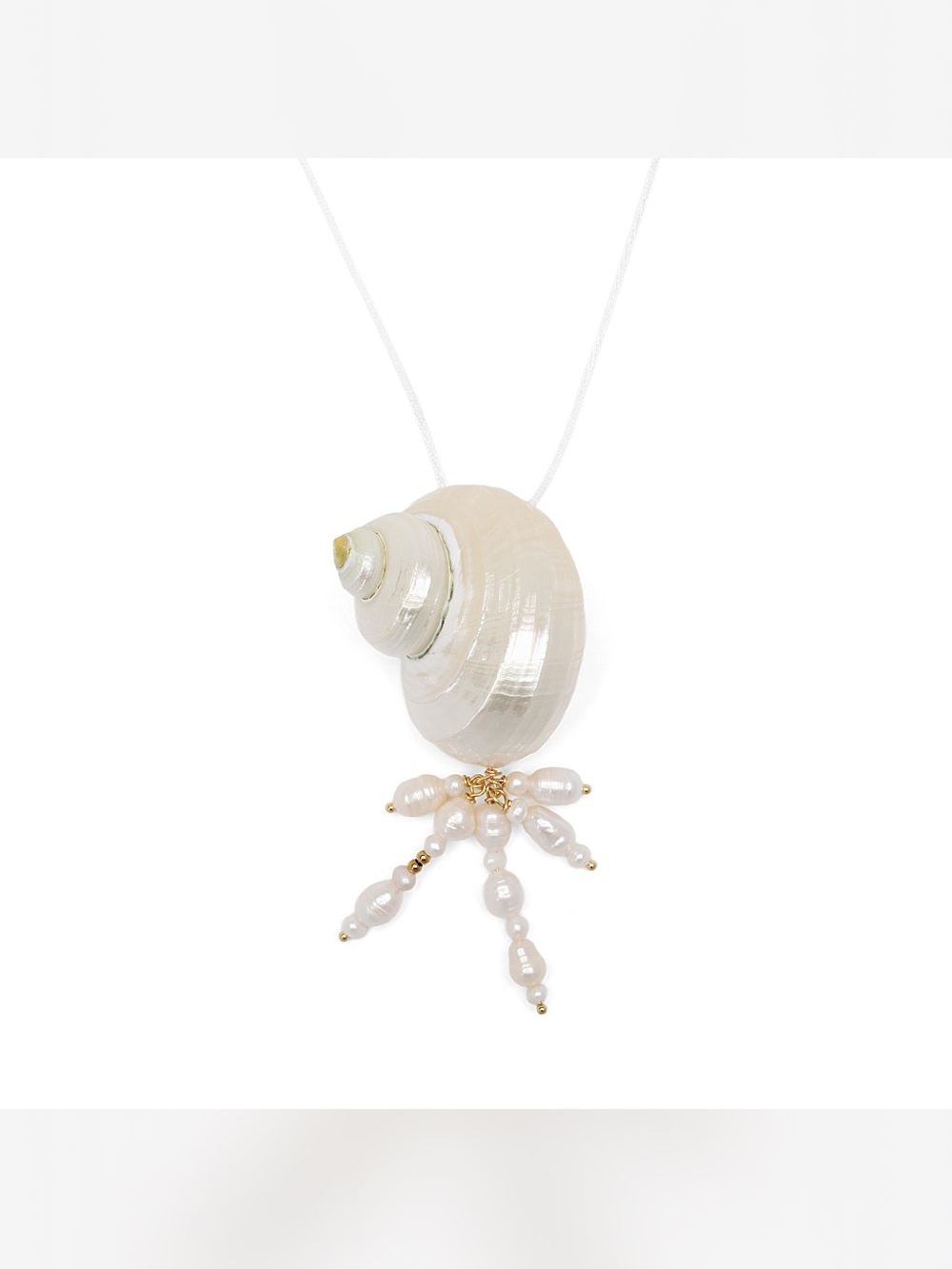 Pearl & Shell Pendant Necklace in White with Gold Accents